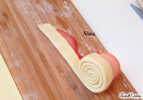 【花朵苹果挞】