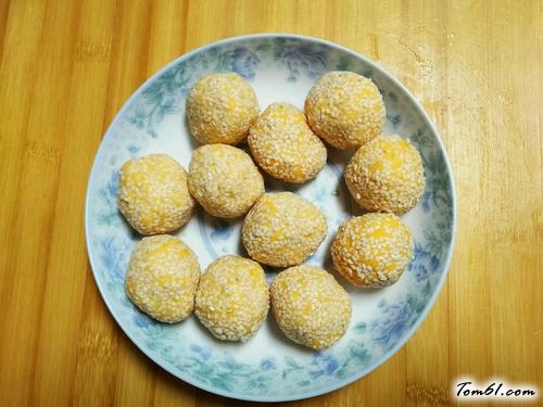 【空心芝麻南瓜饼】