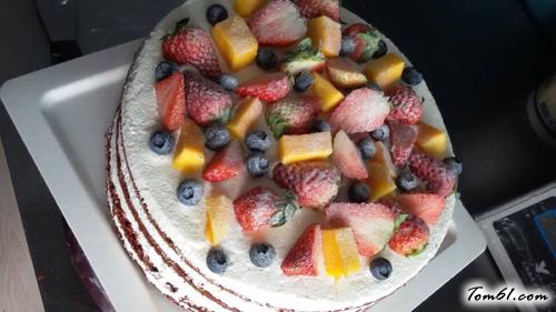 【雪域草莓裸蛋糕】