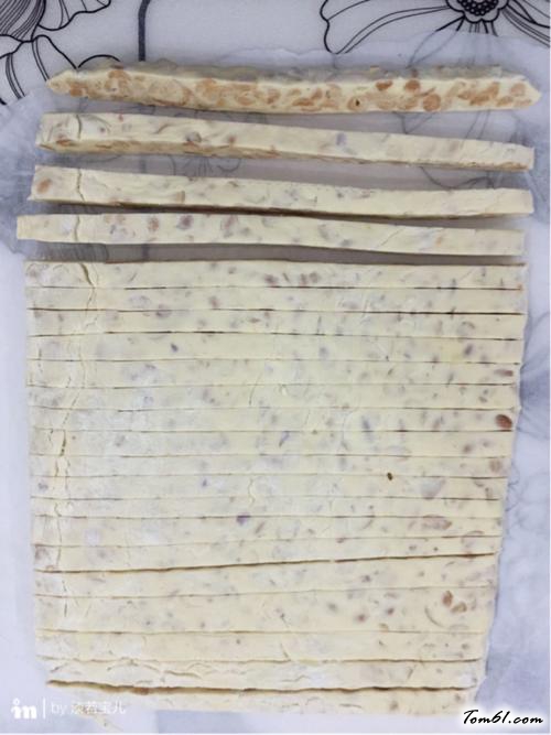 【花生牛扎糖】