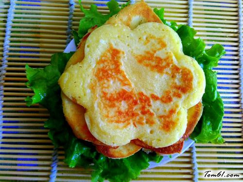 【牛奶香蕉蛋饼】