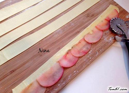 【花朵苹果挞】