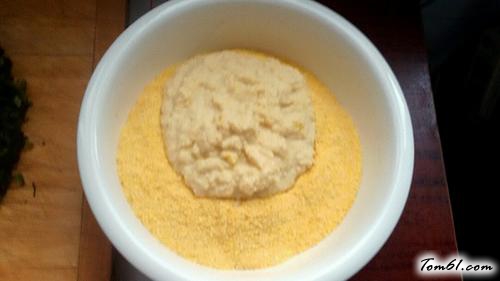 【玉米面菜饽饽】