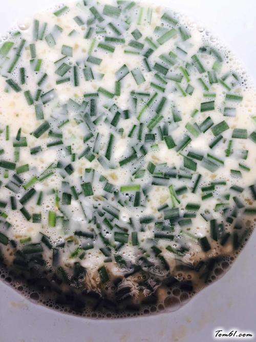 【韭菜鸡蛋饼】