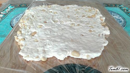 【花生牛轧糖】