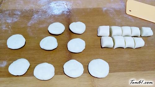 【莲蓉酥（豆沙酥）】