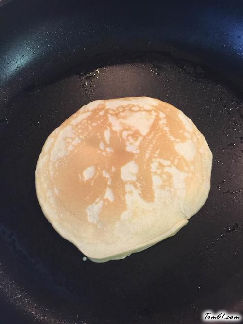 【草莓层层糕】