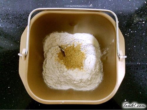 【小麦胚芽热狗面包】