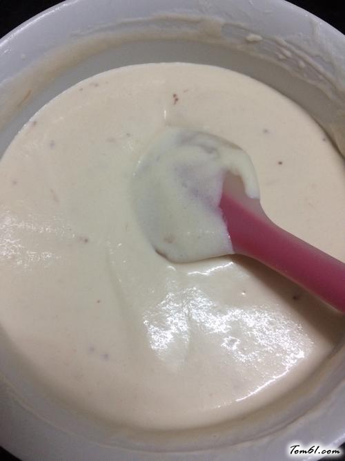 【草莓慕斯蛋糕】