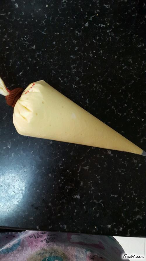 【蛋黄手指饼干】