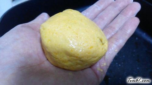 【椰蓉南瓜饼】