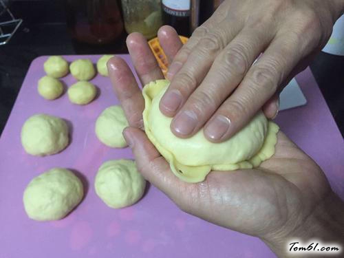 【『菠萝包』】