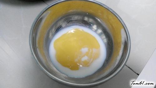 【奶牛花纹蛋糕卷】