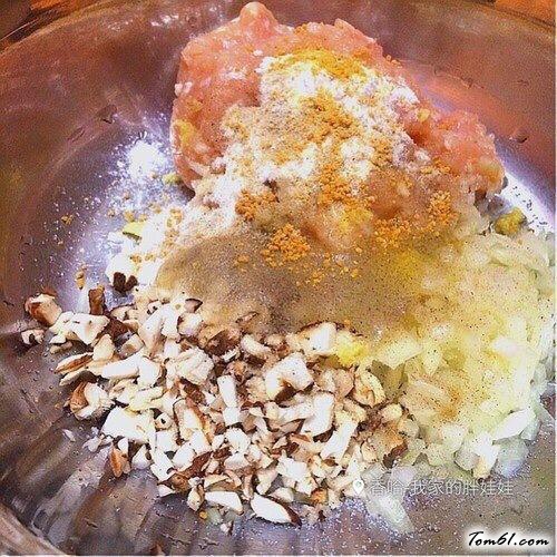 【温暖之心--鸡脯奶酪肉包】