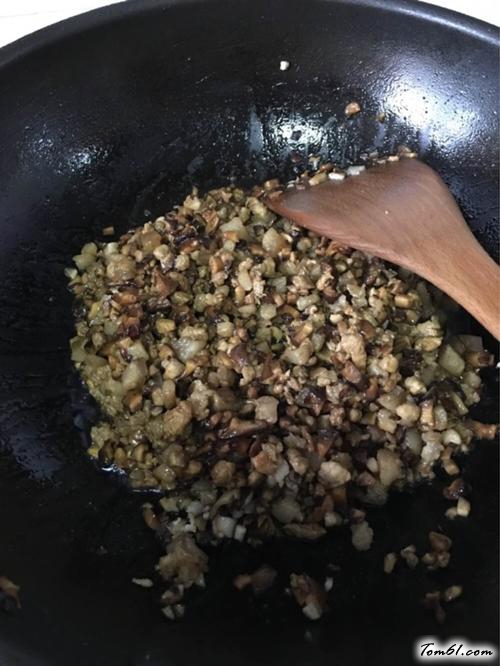 【五花肉香菇小烧卖】