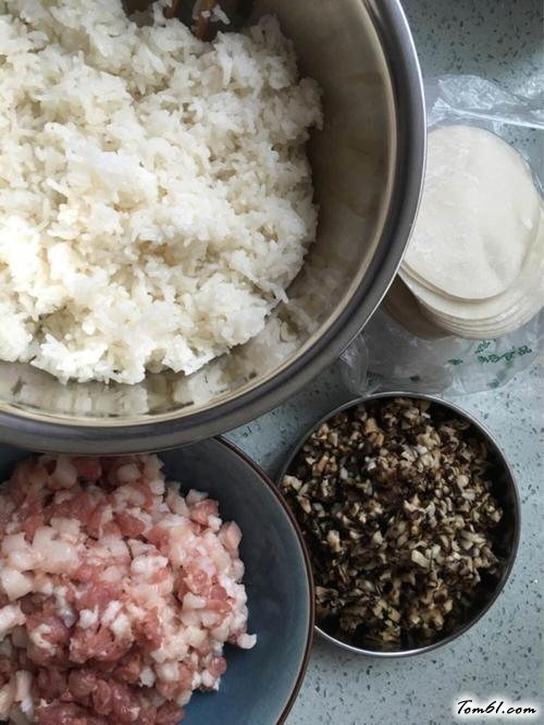 【五花肉香菇小烧卖】