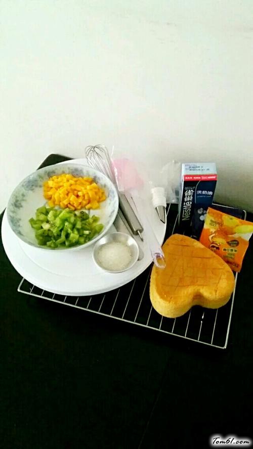 【六寸裱花蛋糕】