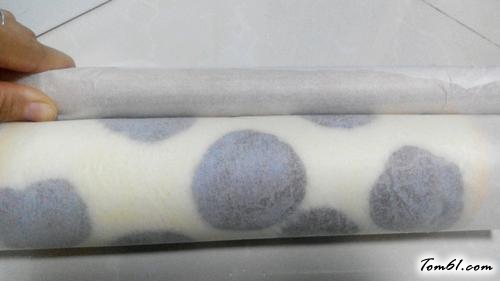 【奶牛花纹蛋糕卷】