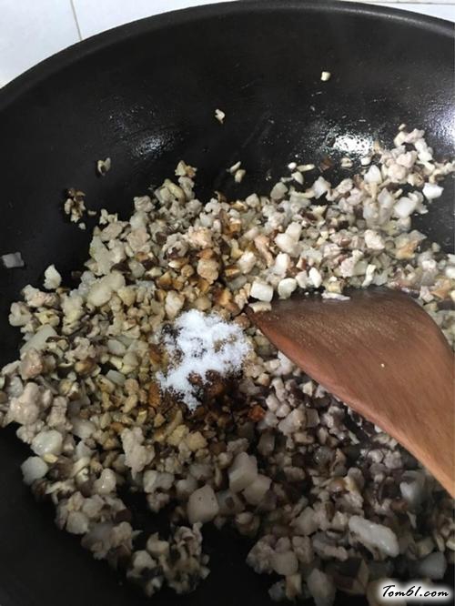 【五花肉香菇小烧卖】