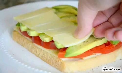 【牛油果番茄乳酪吐司（转载）】