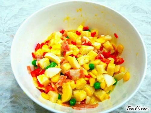 【鸡蛋烤馒头丁】