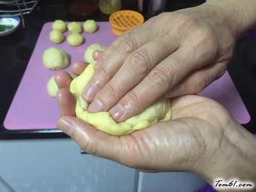 【『菠萝包』】