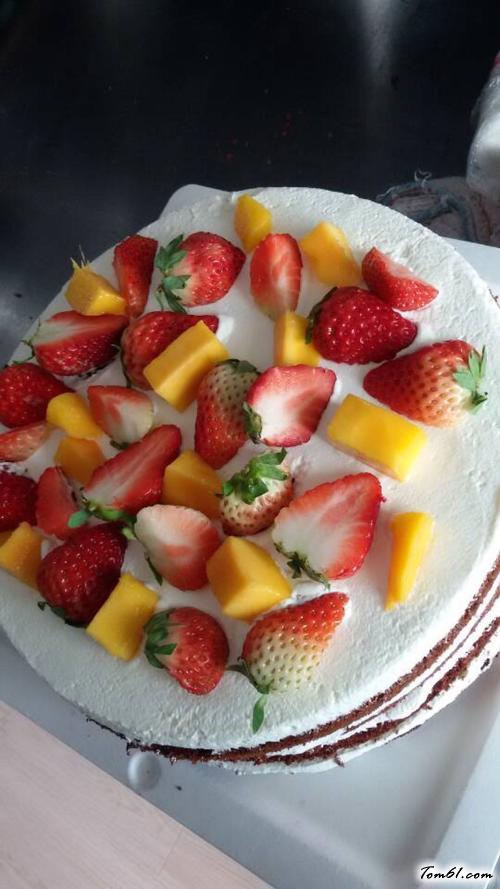 【雪域草莓裸蛋糕】