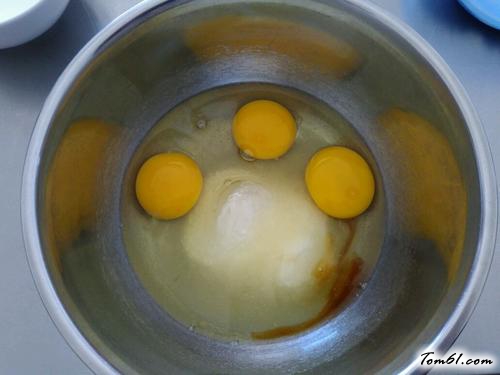 【金玫瑰海绵蛋糕】