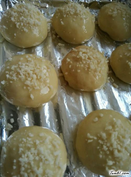 【雪花豆沙面包】