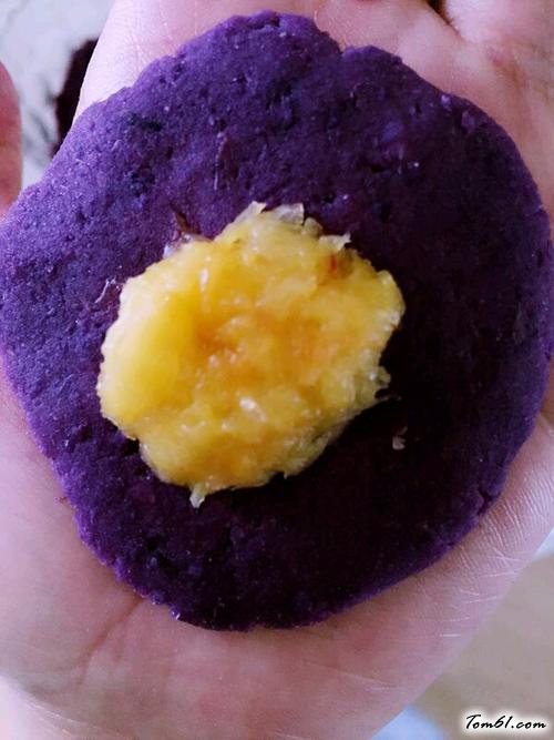 【椰蓉紫薯球】