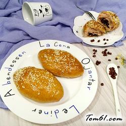 紫薯蜜豆面包的做法