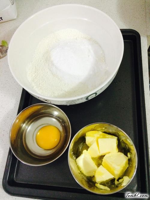 【红豆沙一口酥】