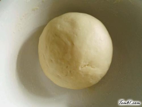 【奶酥粒排包】