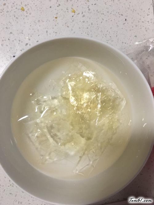 【♥️火龙果慕斯蛋糕】