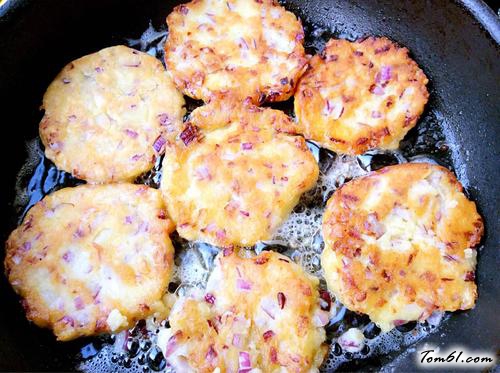 【葱香土豆泥饼】