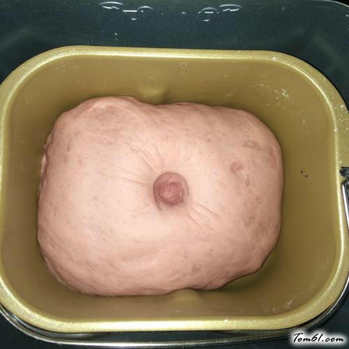 【紫薯蜜豆面包】