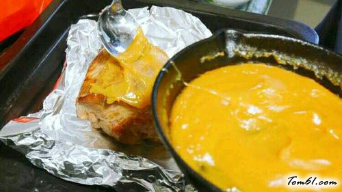 【烤肉佐土豆泥】