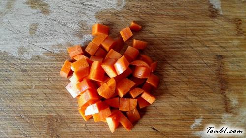 【胡萝卜鸡蛋葱油饼】