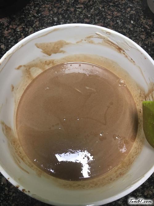 【黑巧克力慕斯蛋糕】