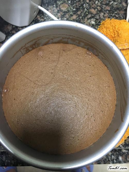 【黑巧克力慕斯蛋糕】