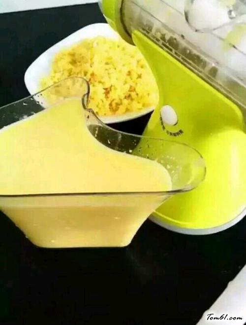 【鸡蛋玉米饼】