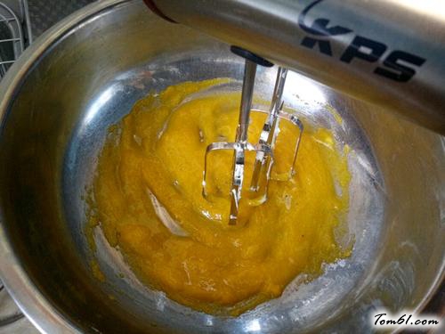 【沙拉肉松双色海绵蛋糕卷】