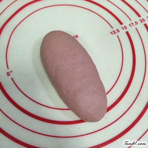 【紫薯蜜豆面包】