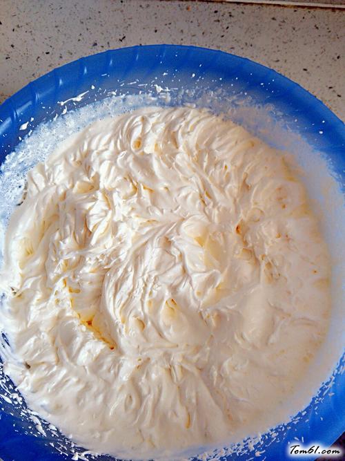 【草莓芒果千层】