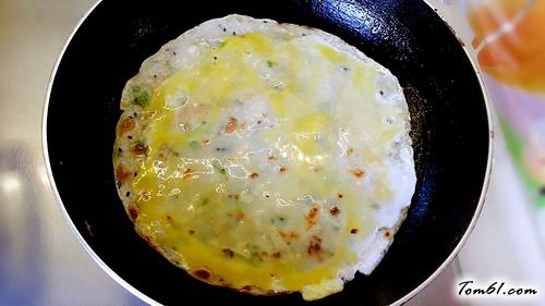 【快手早餐---鸡蛋裹饼】