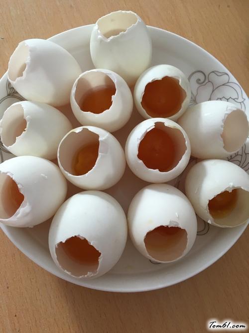 【咸蛋黄蒸糯米肉】