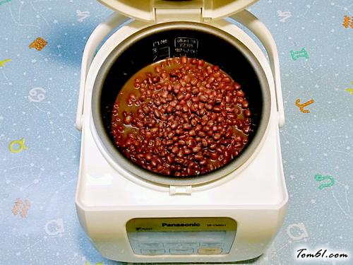 【椰汁紅豆糕】