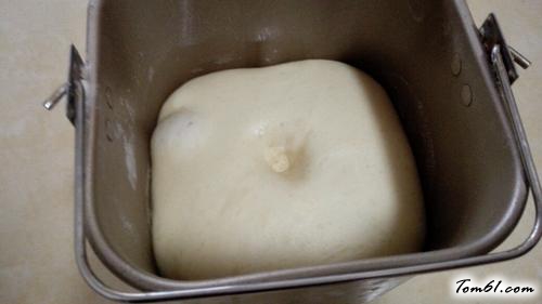 【小熊挤挤面包】