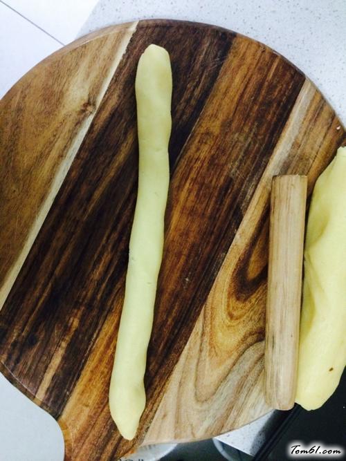 【红豆沙一口酥】