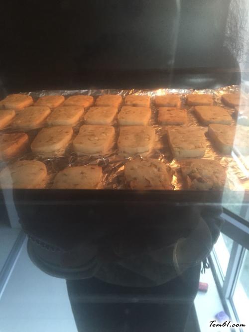 【黄油小饼干】